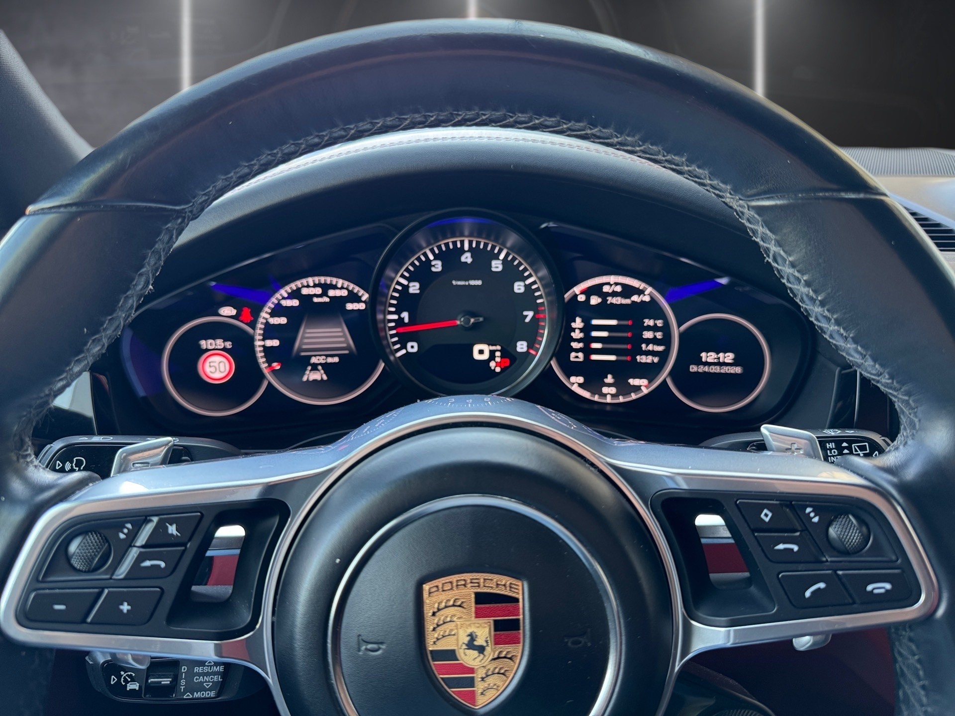 PORSCHE Cayenne S-image-13