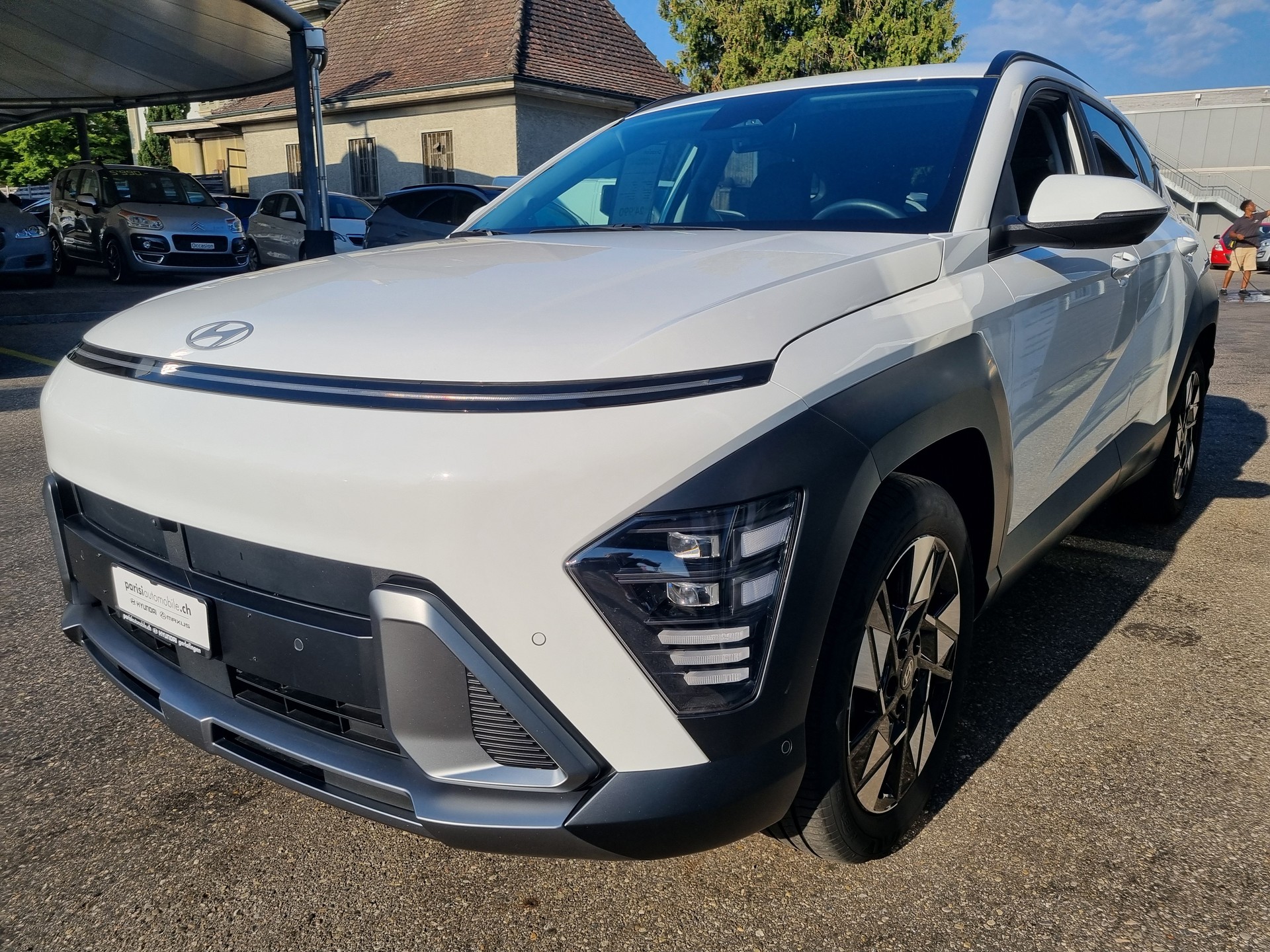 HYUNDAI Kona 1.6 GDi HEV Amplia DCT-image-2