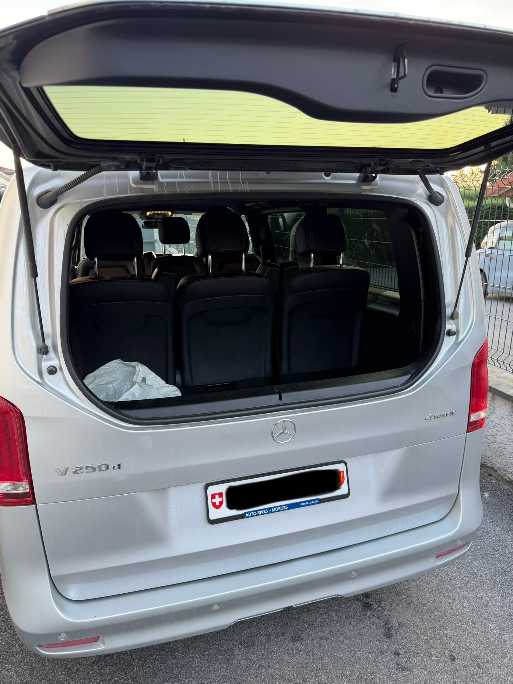 MERCEDES-BENZ V 250 d Avantgarde lang 4matic-image-1