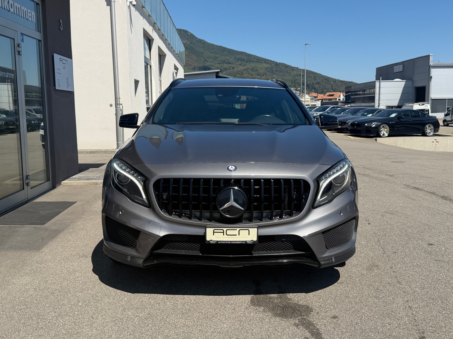 MERCEDES-BENZ GLA 220 CDI AMG Line 4Matic 7G-DCT-image-2