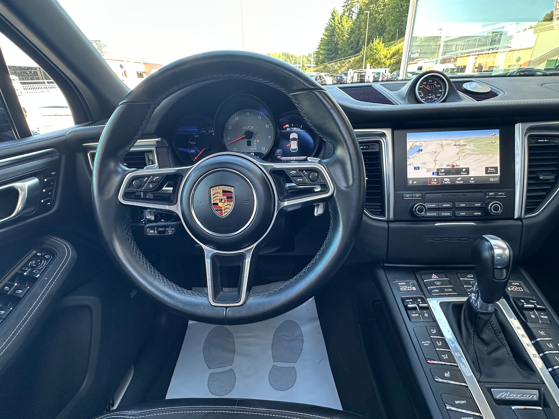 PORSCHE Macan GTS PDK-image-11