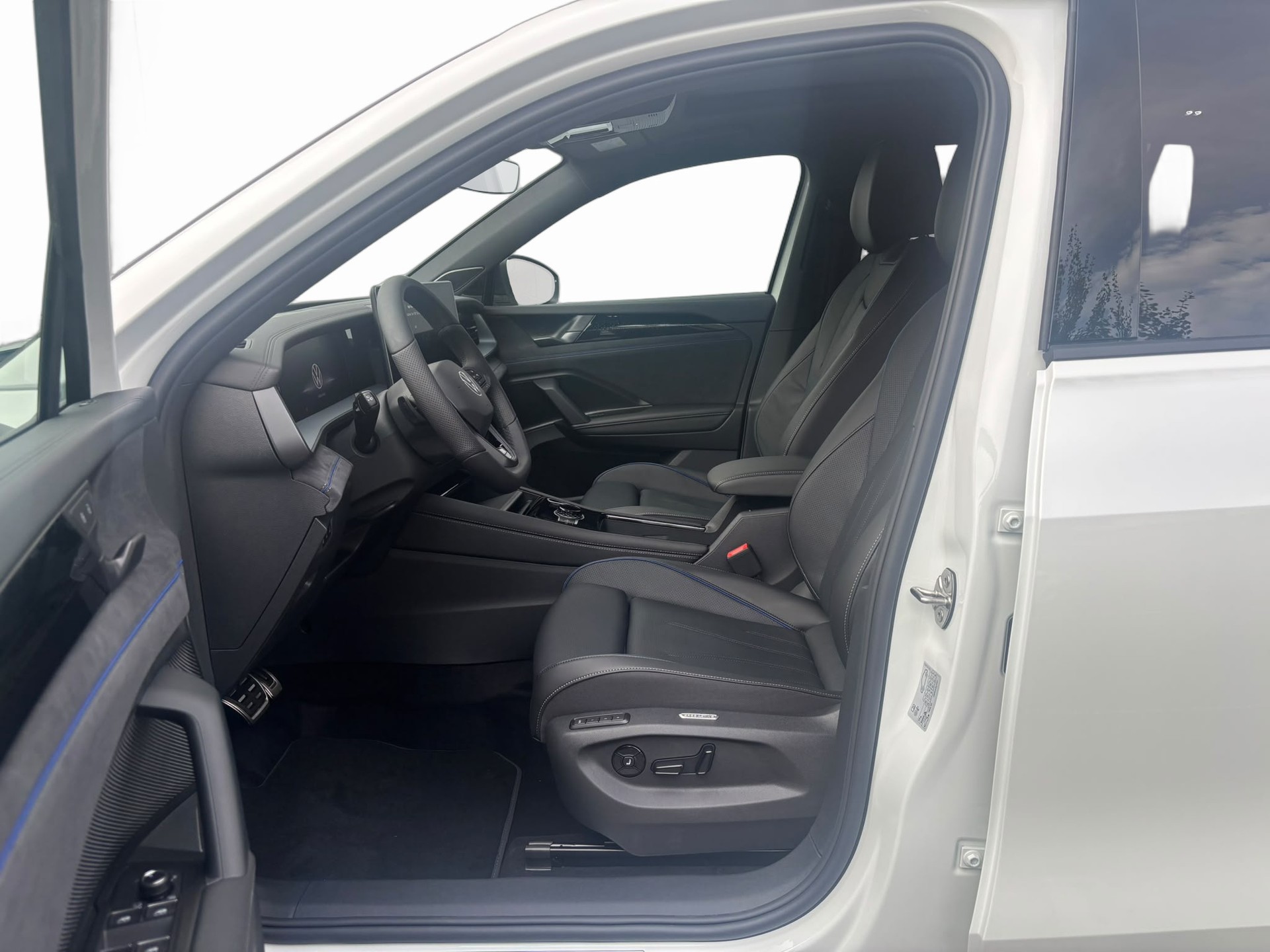 VW Tayron R-Line UNITED 2.0TSI 204PS DSG 4Motion-image-4