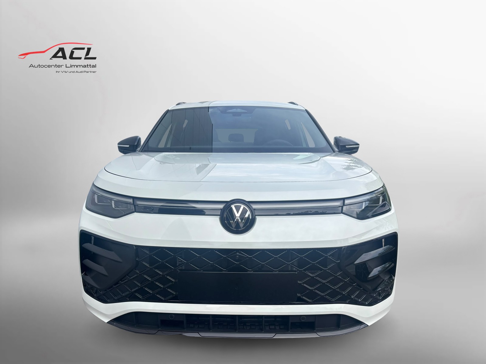 VW Tayron R-Line UNITED 2.0TSI 204PS DSG 4Motion-image-1