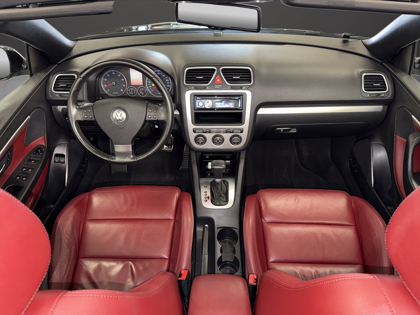 VW Eos 2.0 FSI Turbo-image-10