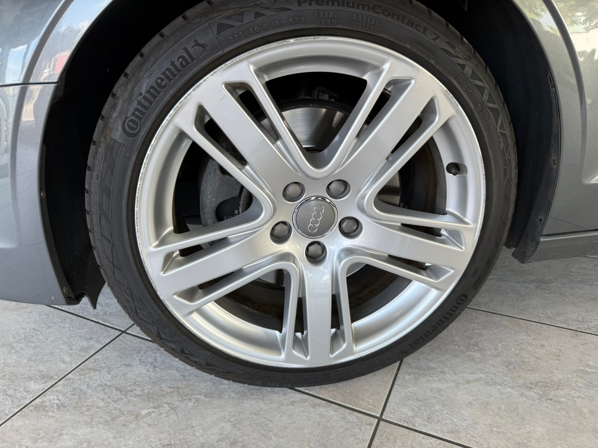 AUDI A3 Limousine 1.8 TFSI Ambition S-tronic-image-23