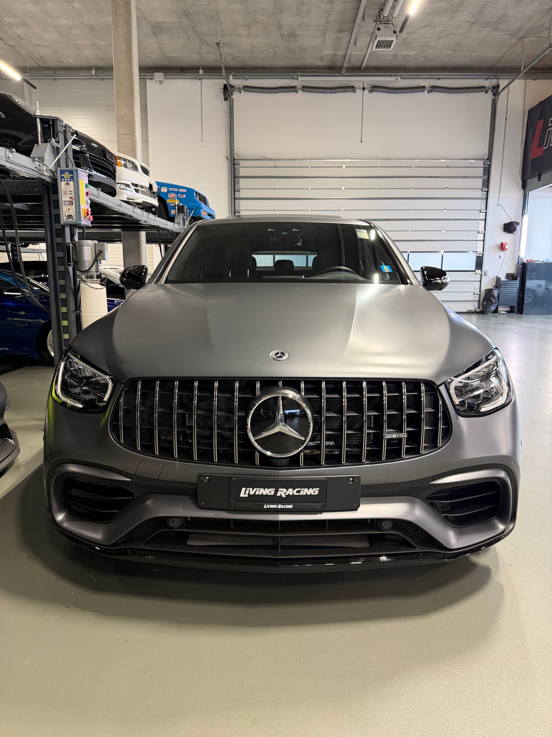 MERCEDES-BENZ GLC Coupé 63 S AMG 4Matic 9G-Tronic-image-3