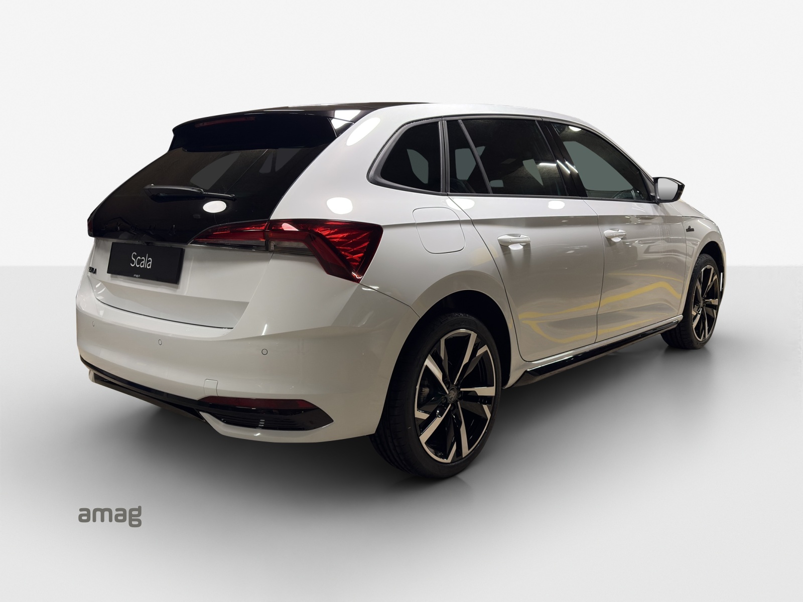 SKODA Scala 1.0 TSI Monte Carlo DSG-image-4