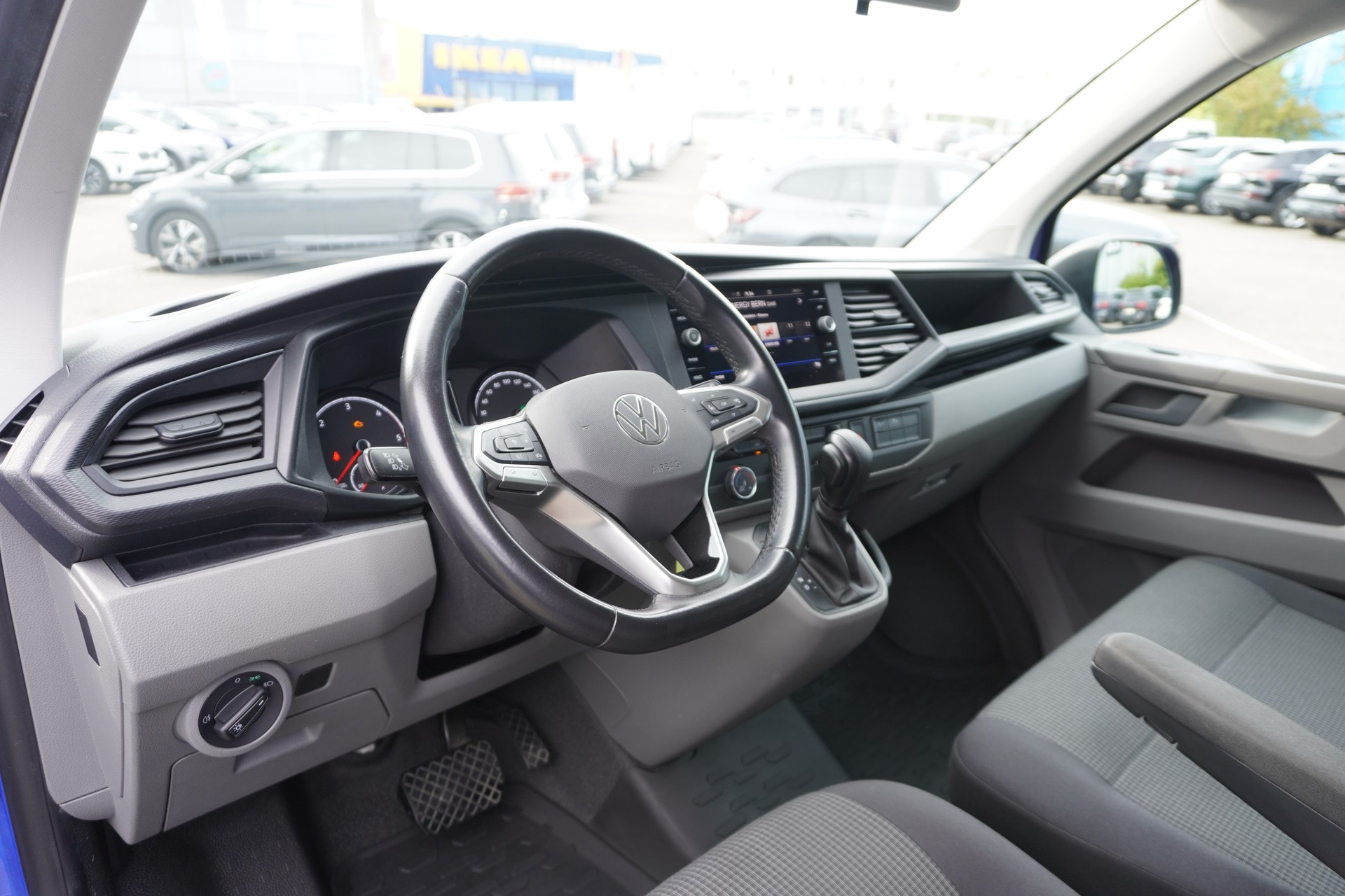 VW T6.1 2.0 TDI DSG EINBAUSCHRÄNKE!!!-image-9