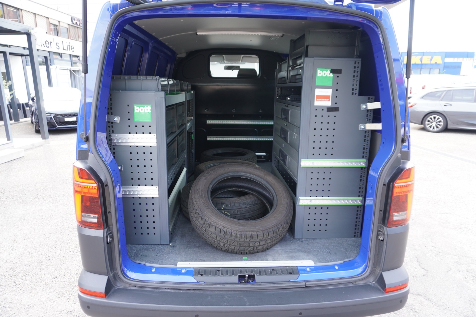 VW T6.1 2.0 TDI DSG EINBAUSCHRÄNKE!!!-image-27