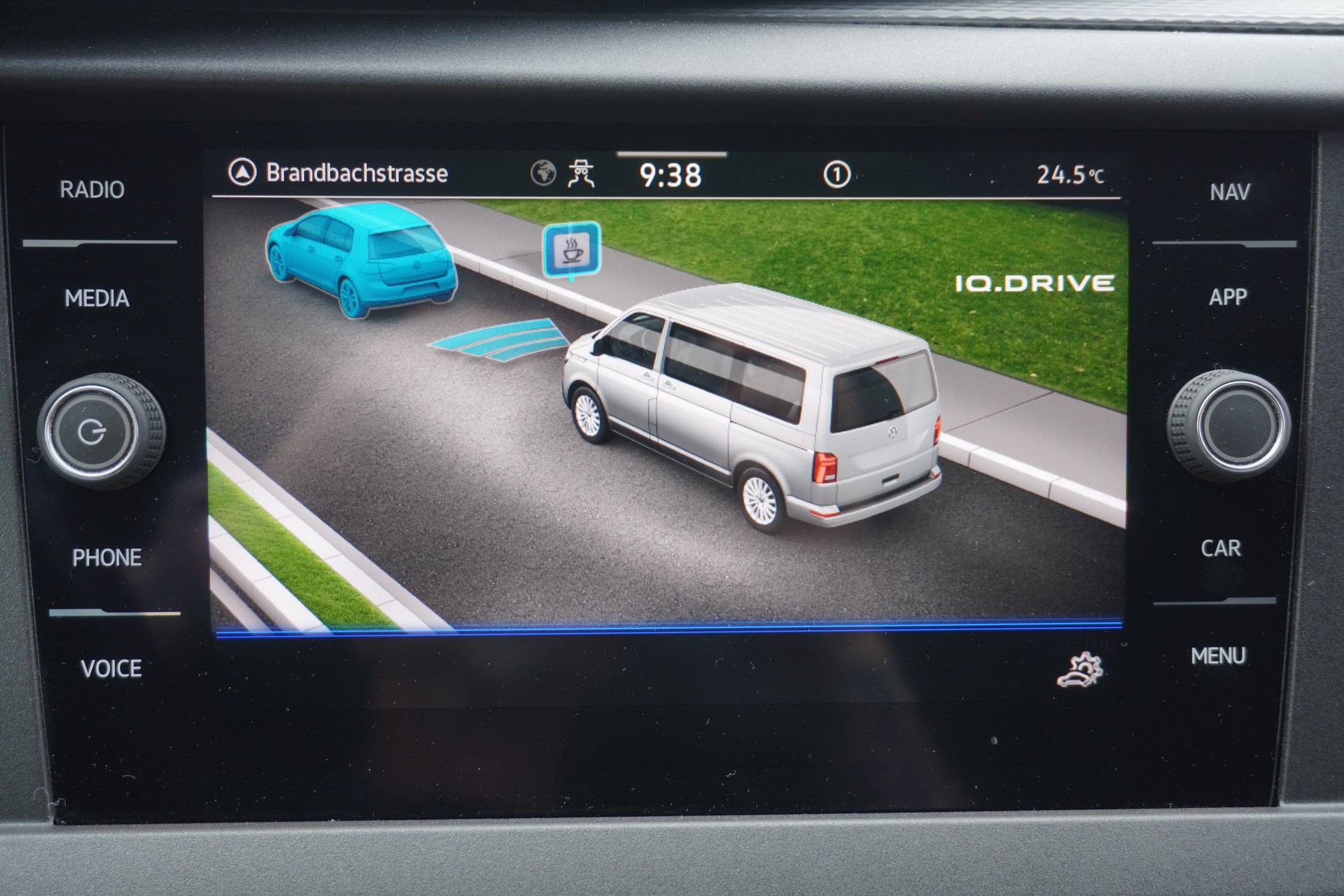 VW T6.1 2.0 TDI DSG EINBAUSCHRÄNKE!!!-image-22