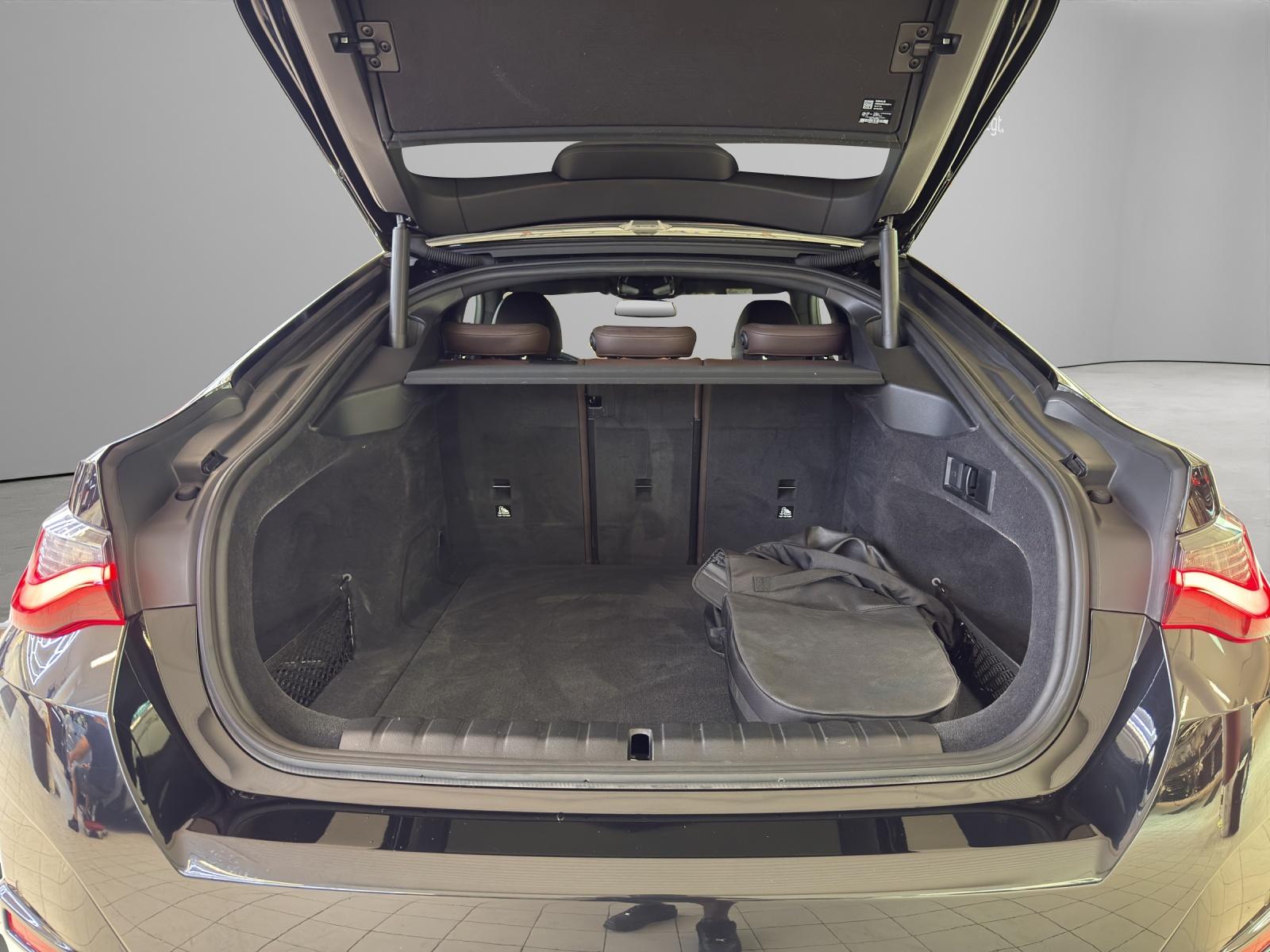 BMW i4 M50-image-21