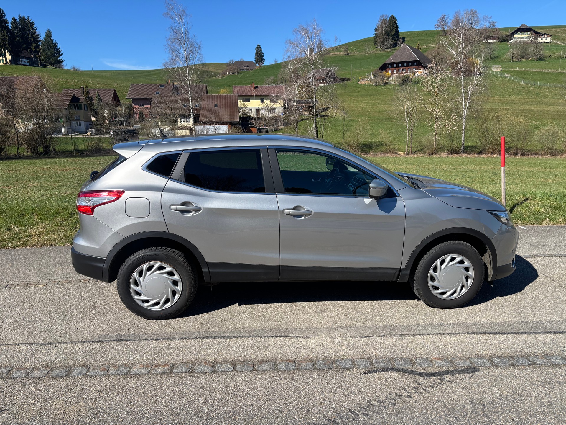 NISSAN Qashqai 1.6 dCi N-Connecta ALL-MODE 4x4-image-4
