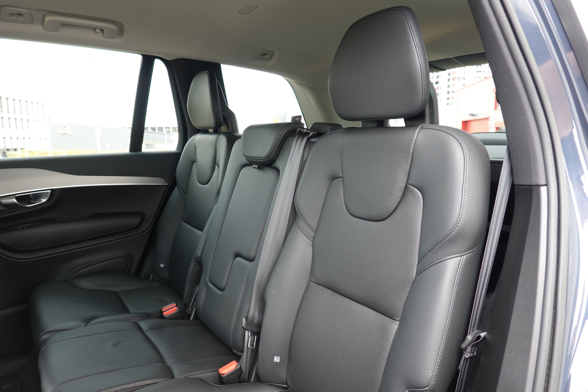 VOLVO XC90 B5 - BENZIN - MILDHYBRID - AWD - "CORE" - GEARTRONIC - 250 PS-image-14
