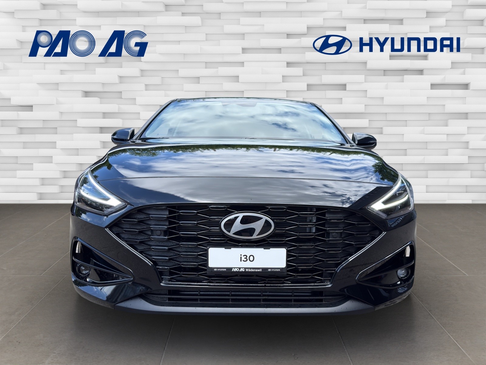HYUNDAI i30 1.5 T-GDi Amplia 48V MH DCT-showroom-element-1