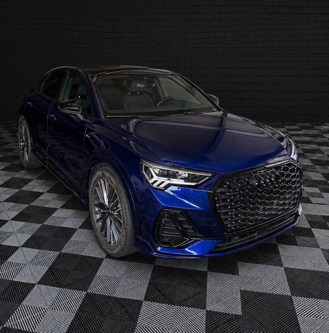 AUDI Q3 Sportback 40 TDI S line quattro S-tronic-image-0