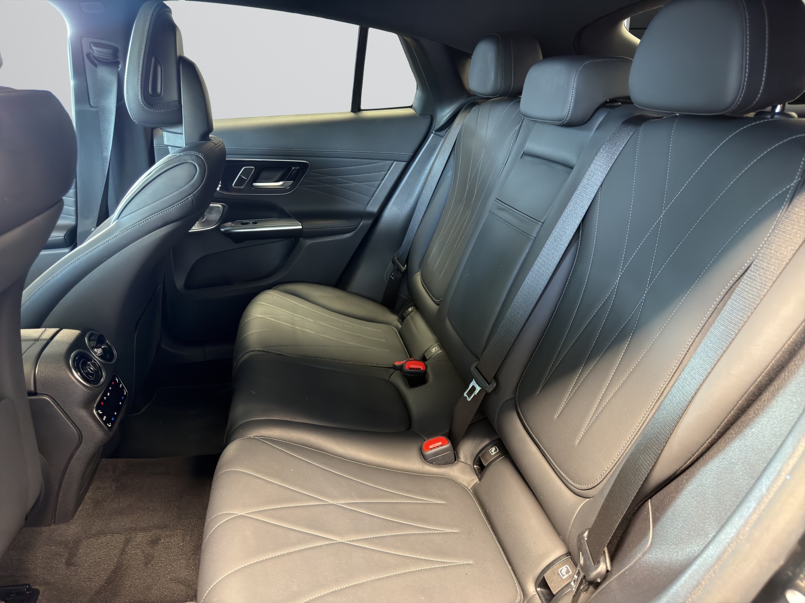 MERCEDES-BENZ GLC Coupé 300 de AMG Line 4Matic 9G-Tronic-image-10