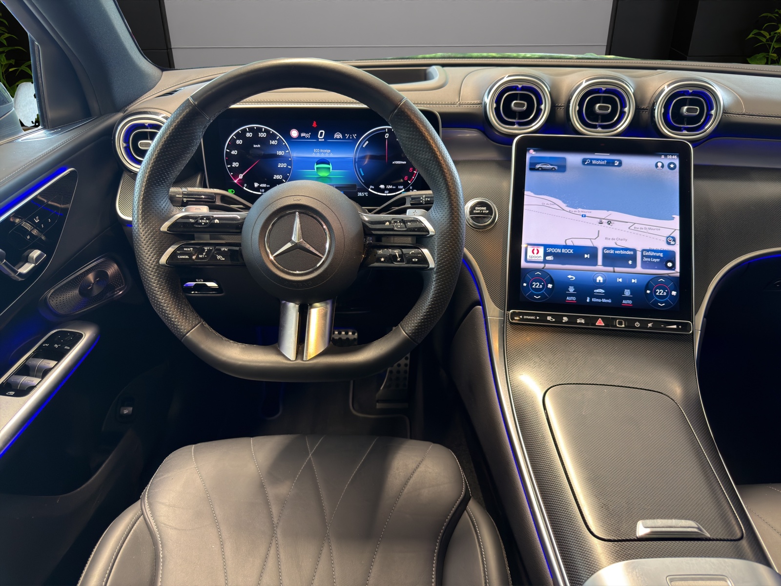 MERCEDES-BENZ GLC Coupé 300 de AMG Line 4Matic 9G-Tronic-image-11