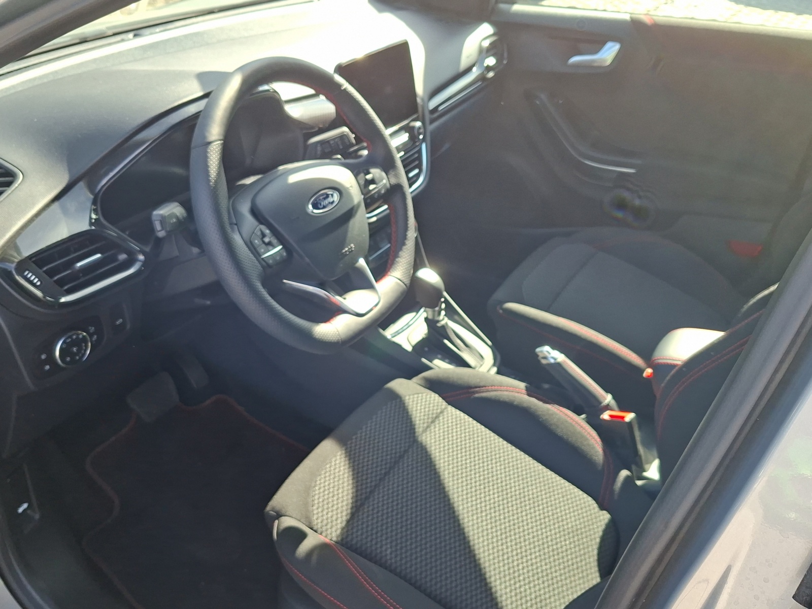 FORD Puma 1.0 MHEV ST-Line Automatique-image-4