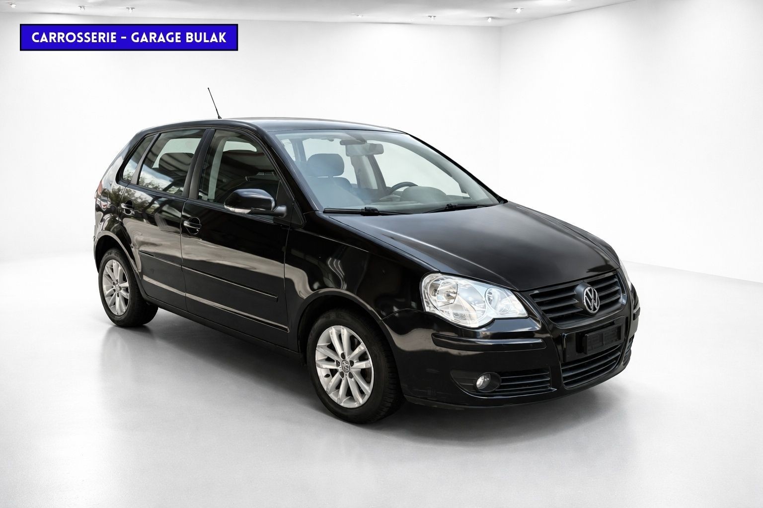 VW Polo 1.6 16V Trendline-image-2