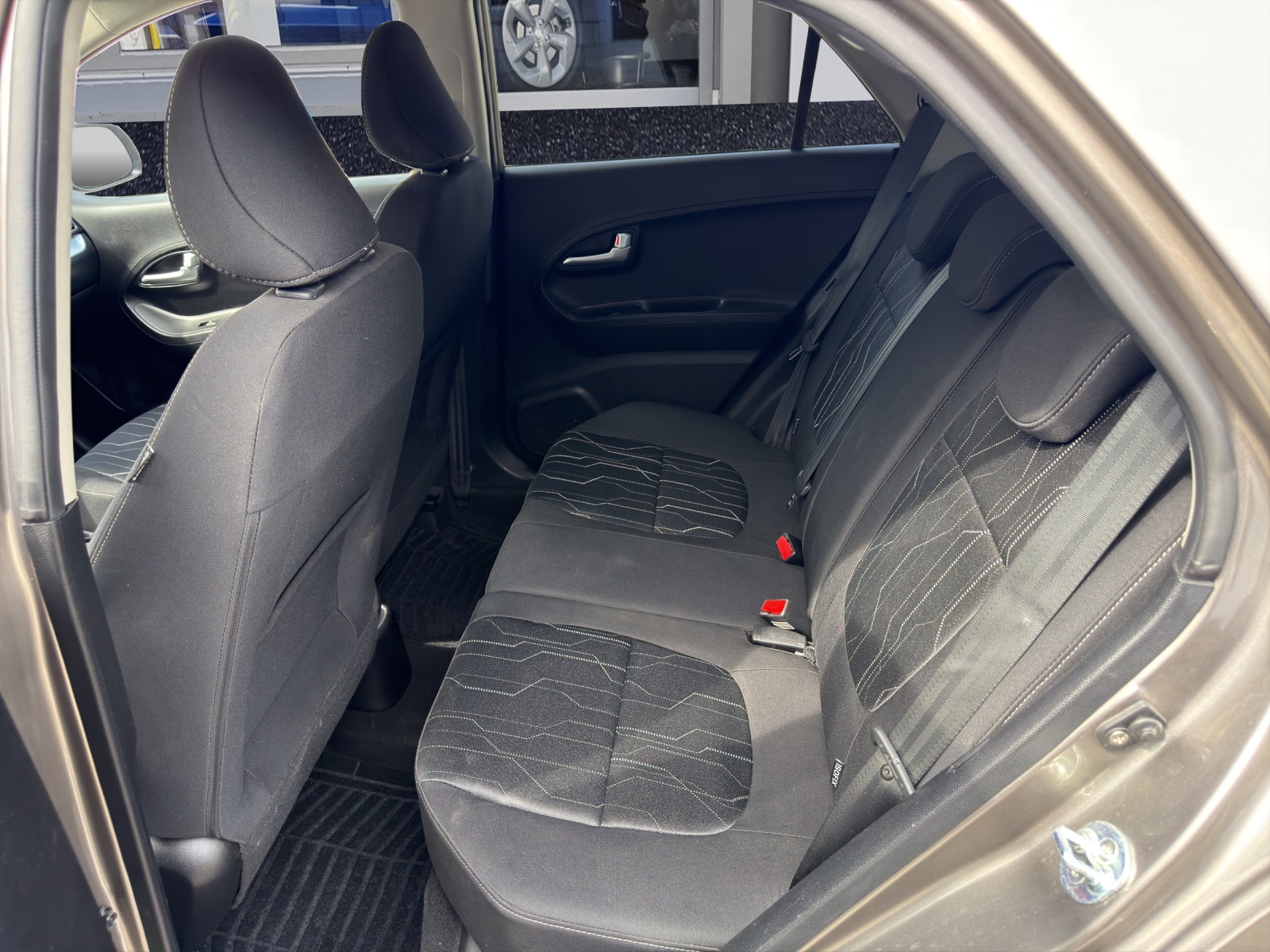KIA Picanto 1.2 CVVT Swiss Champion-image-13