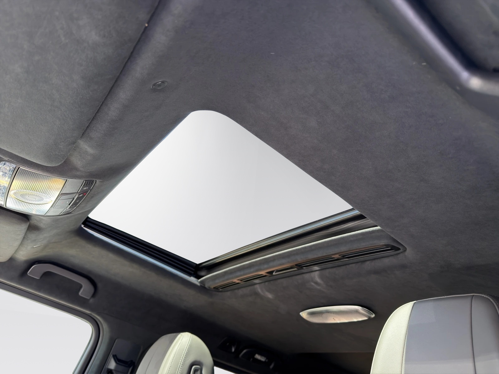MERCEDES-BENZ G 500 9G-Tronic-image-9