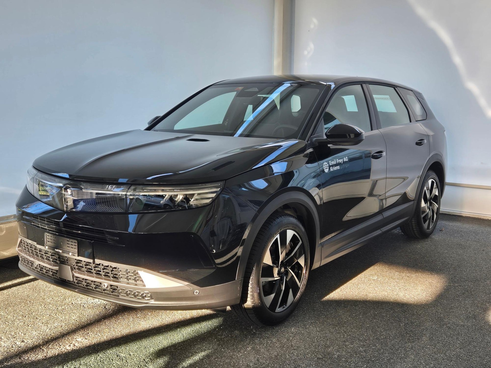 OPEL Grandland 1.2 T HEV Edition-image-0