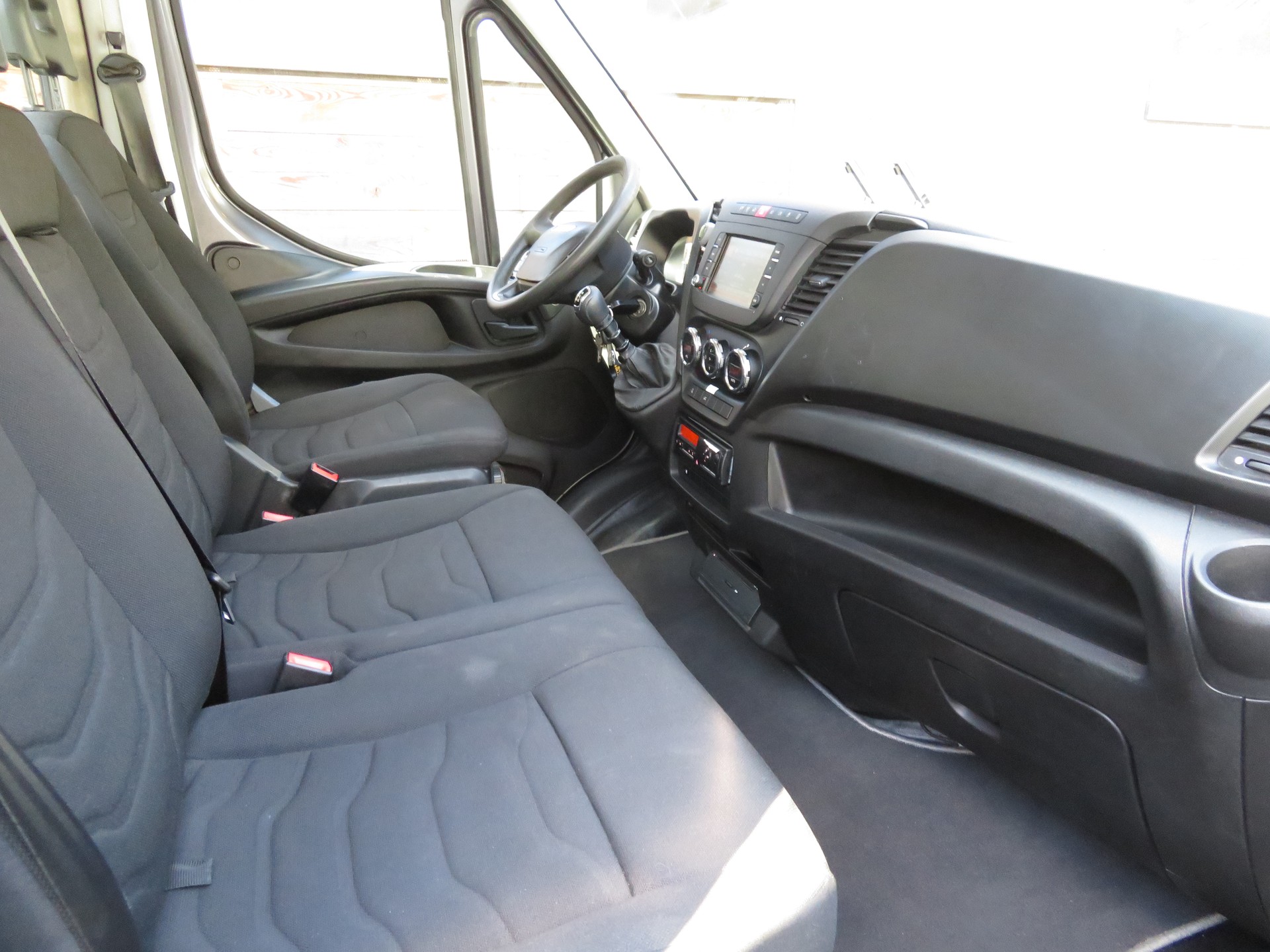 IVECO 50C17T-image-5