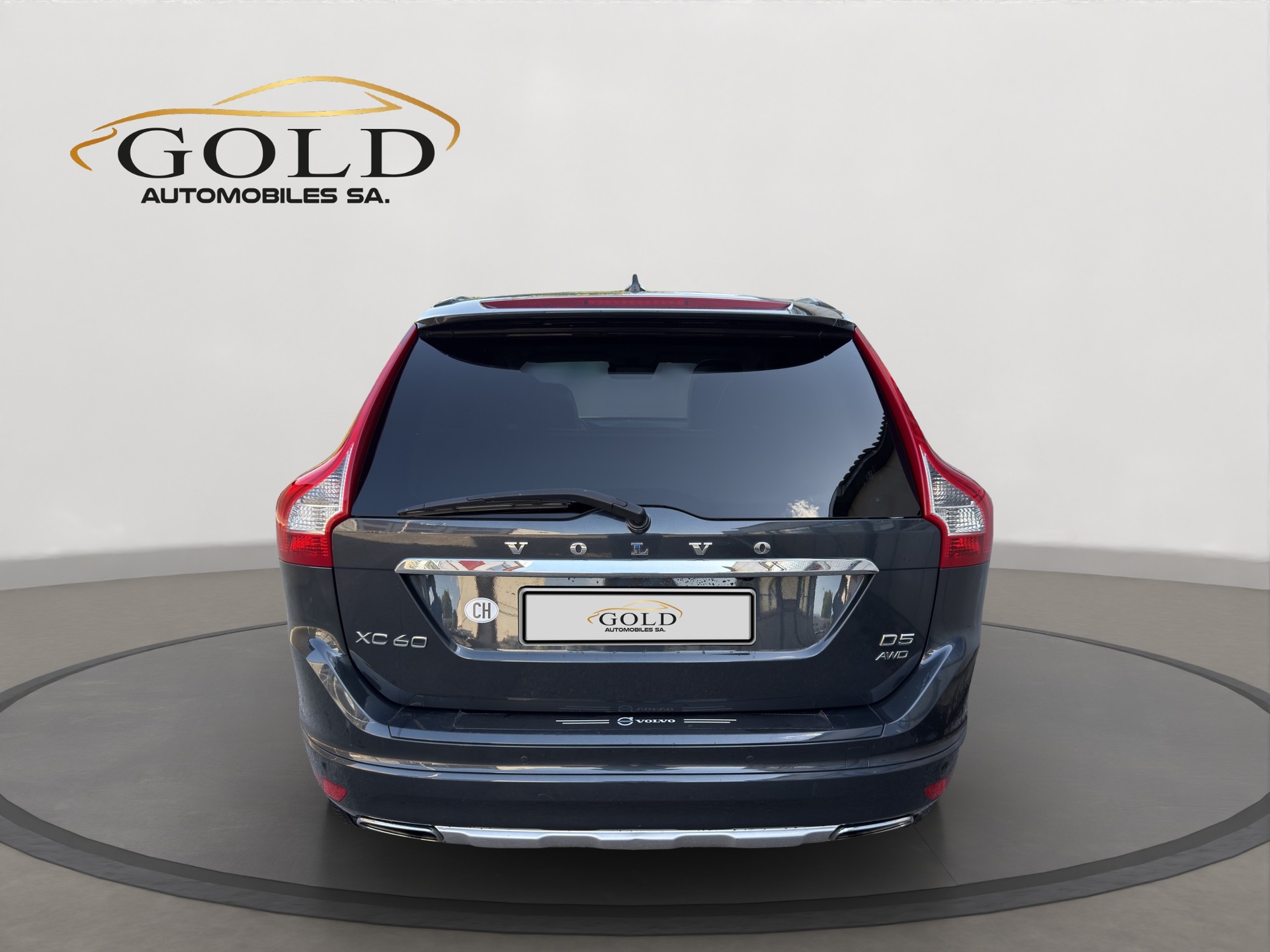 VOLVO XC60 D5 AWD Summum Geartronic-image-13