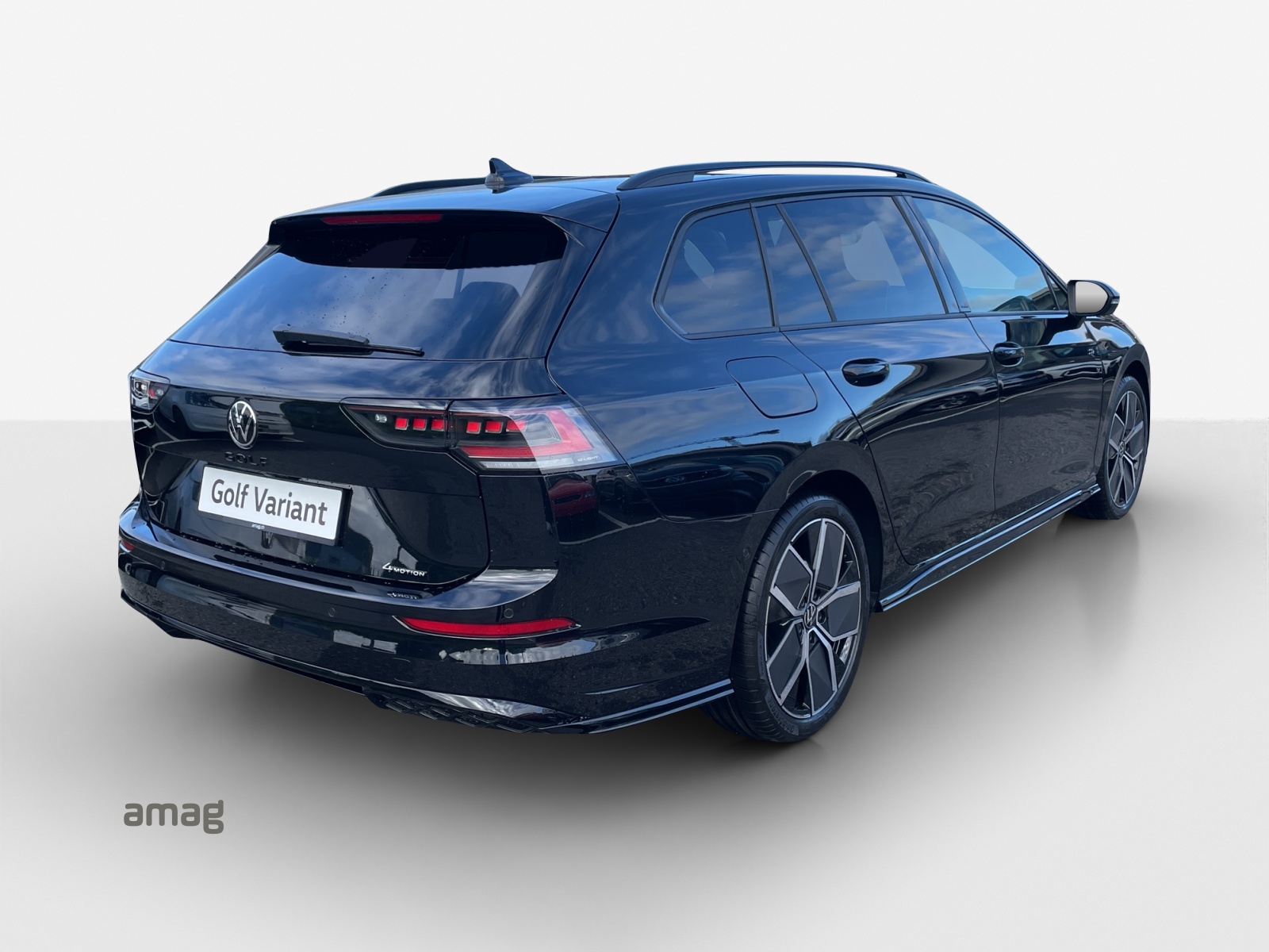 VW Golf Variant 2.0 TSI R-Line DSG 4 Motion-image-4