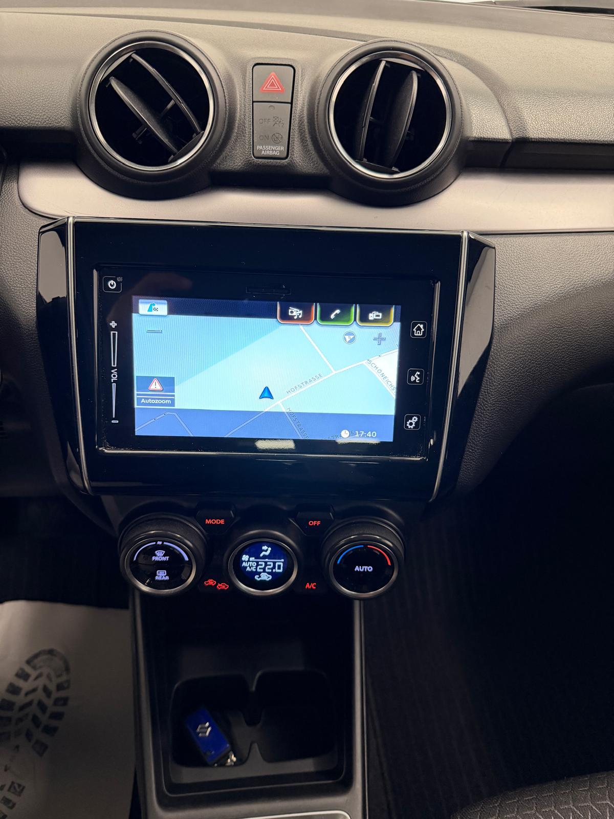 SUZUKI Swift 1.2 Piz Sulai Top Hybrid 4x4-image-22