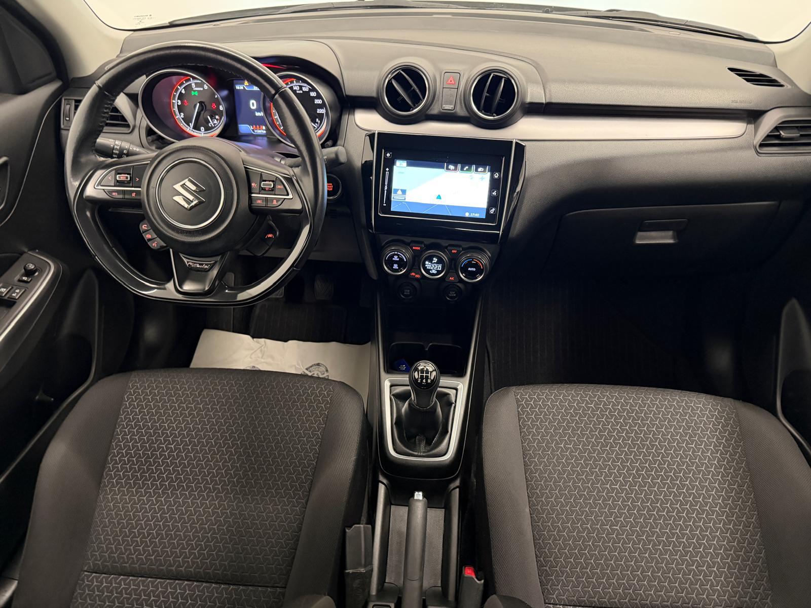 SUZUKI Swift 1.2 Piz Sulai Top Hybrid 4x4-image-16