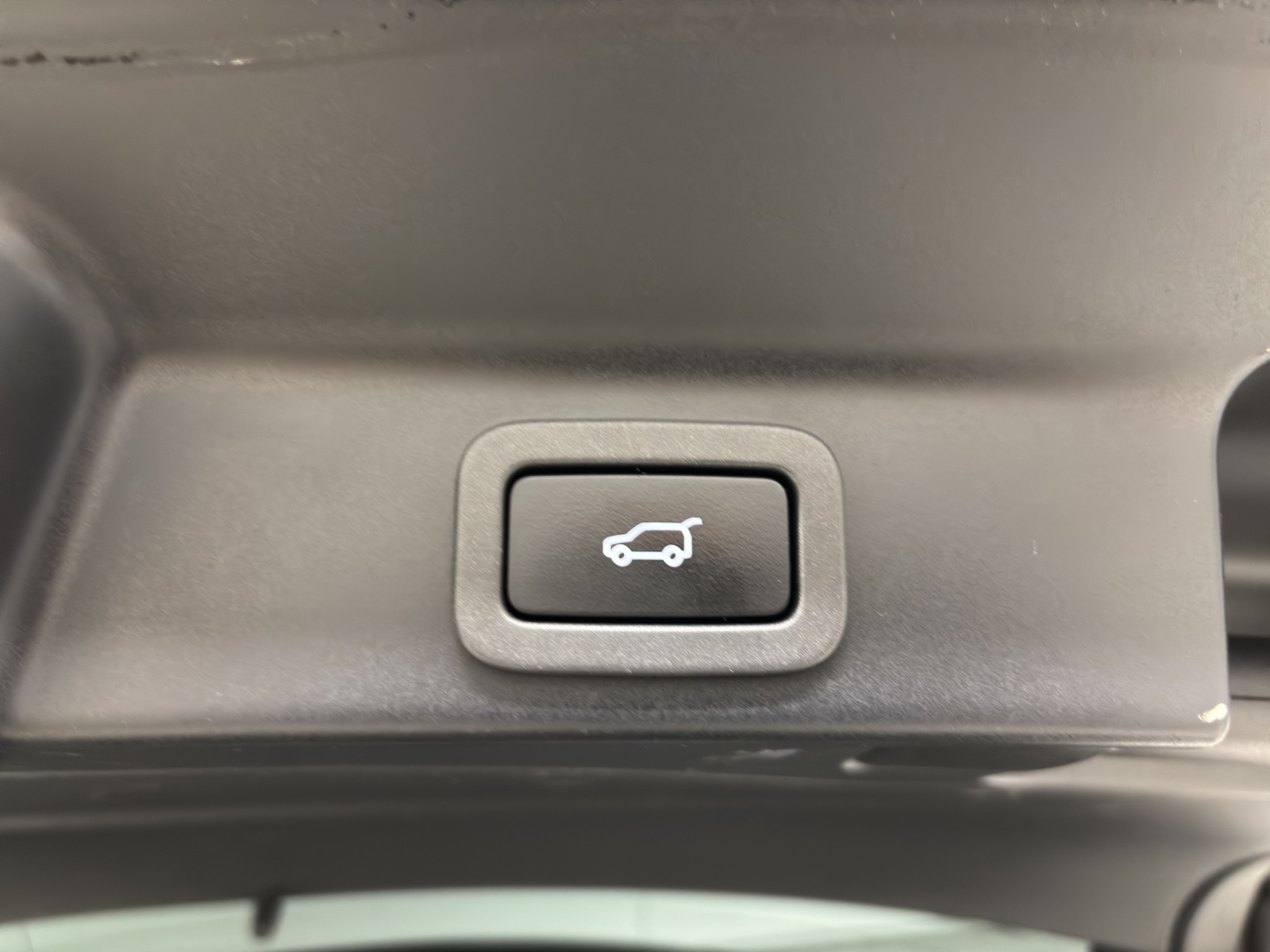 JAGUAR F-Pace 25d Prestige AWD Automatik-image-22