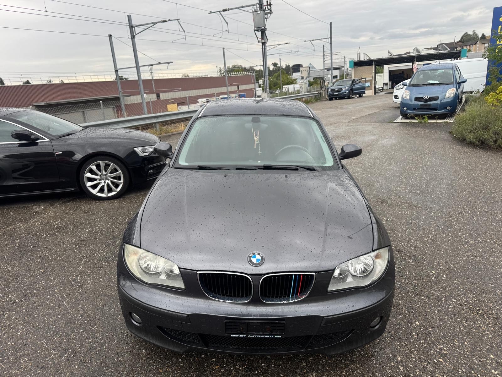 BMW 116i-image-1