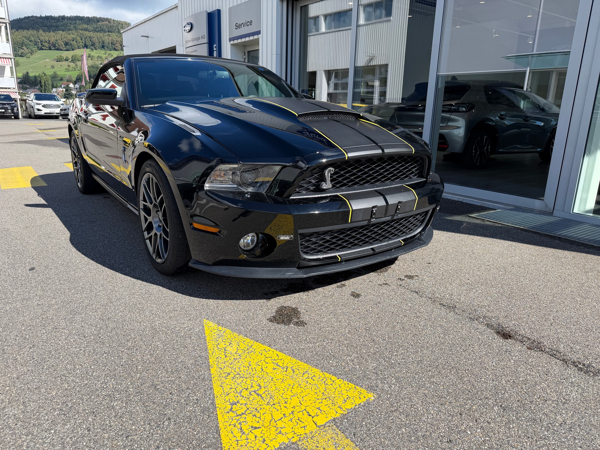 FORD Shelby GT 500-image-1