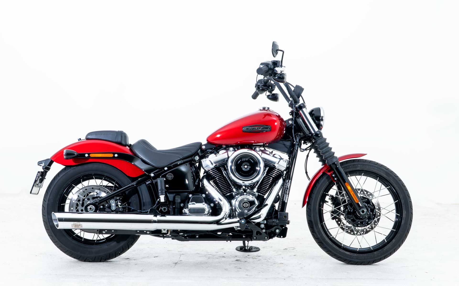 HARLEY-DAVIDSON FXBB Street Bob 117ci-showroom-element-1