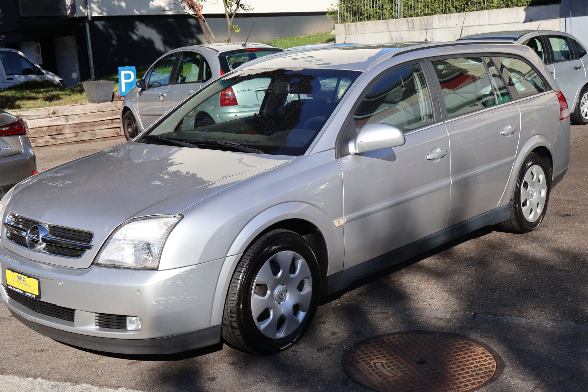 OPEL Vectra Caravan 2.2 Elegance-image-2