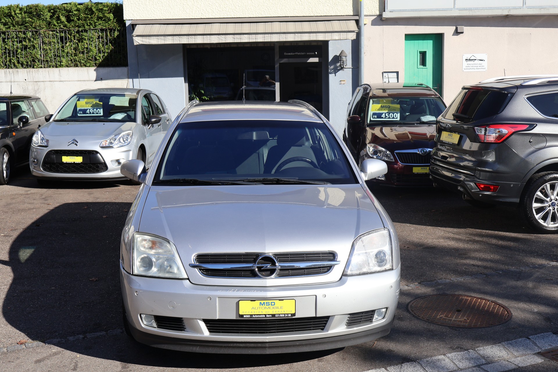 OPEL Vectra Caravan 2.2 Elegance-image-1