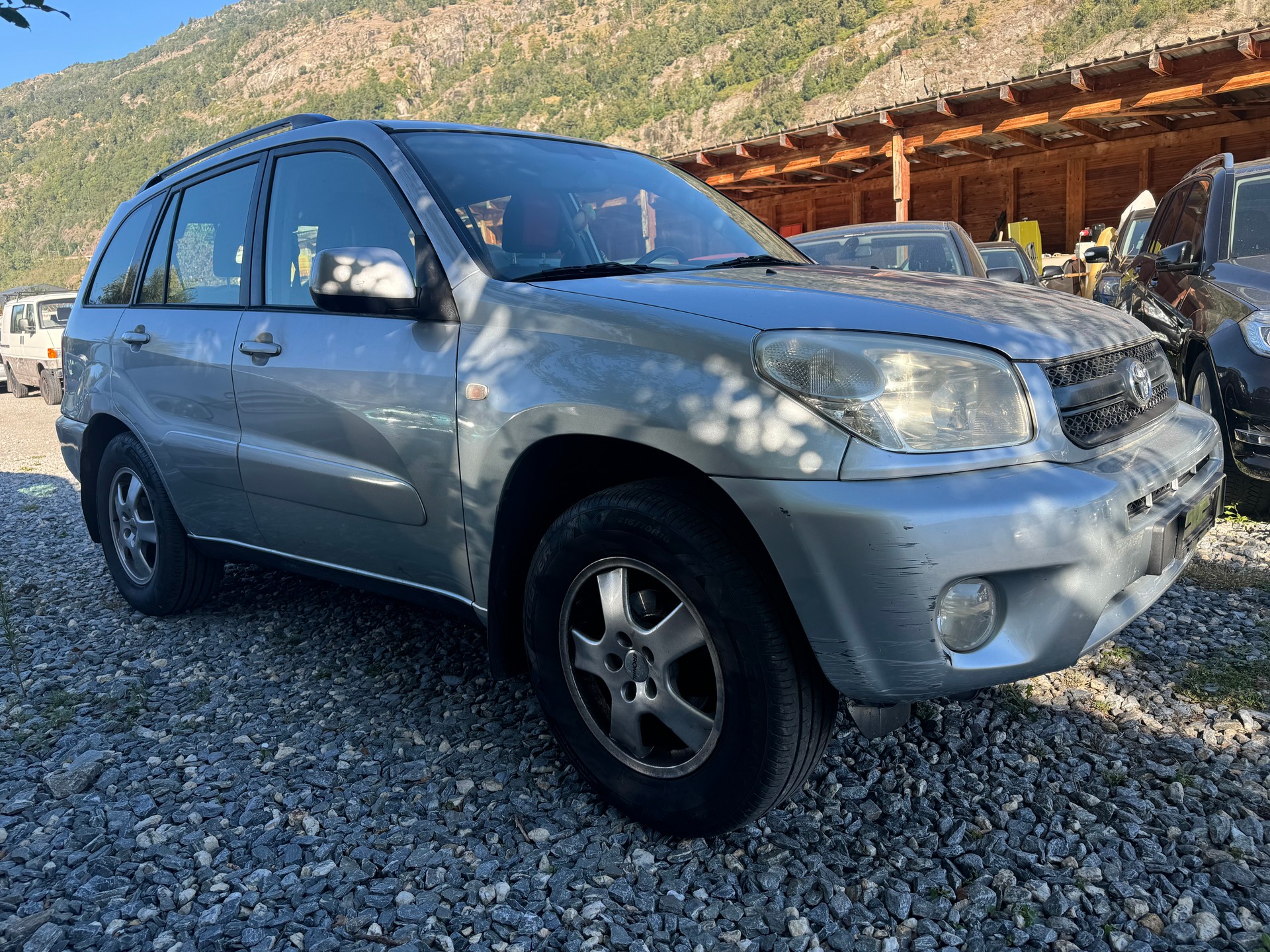 TOYOTA RAV-4 2.0 16V Linea Sol-image-1