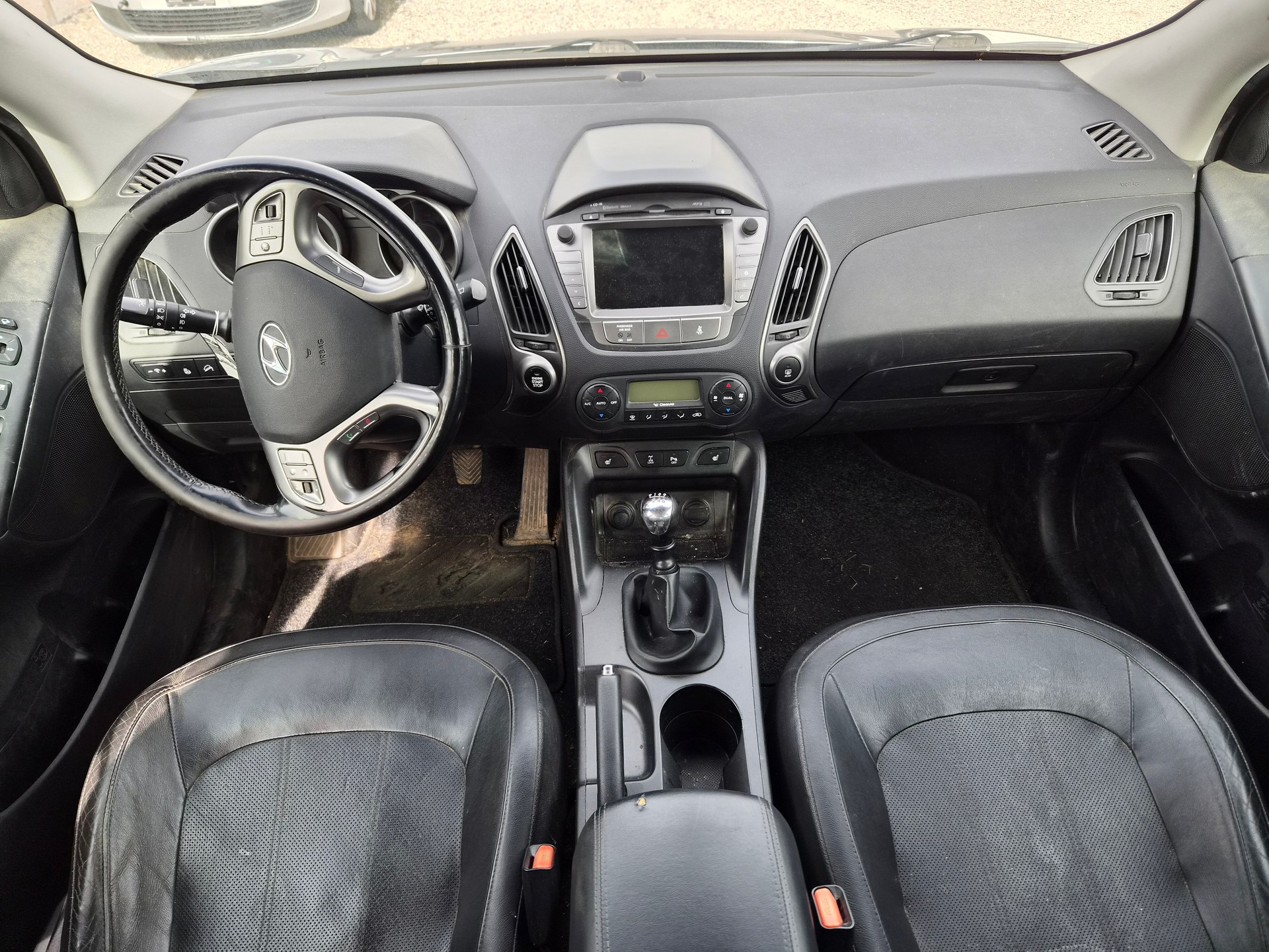 HYUNDAI iX 35 2.0 CRDi Vertex 4WD-image-8