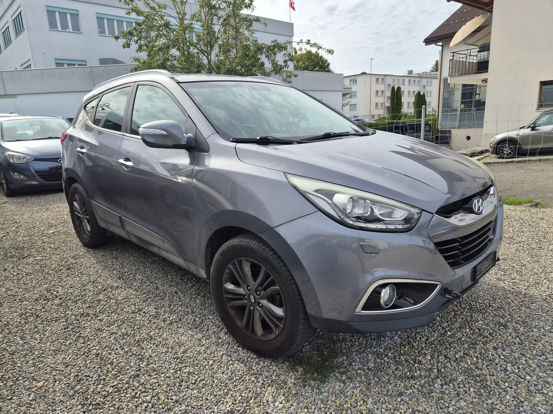 HYUNDAI iX 35 2.0 CRDi Vertex 4WD-image-2