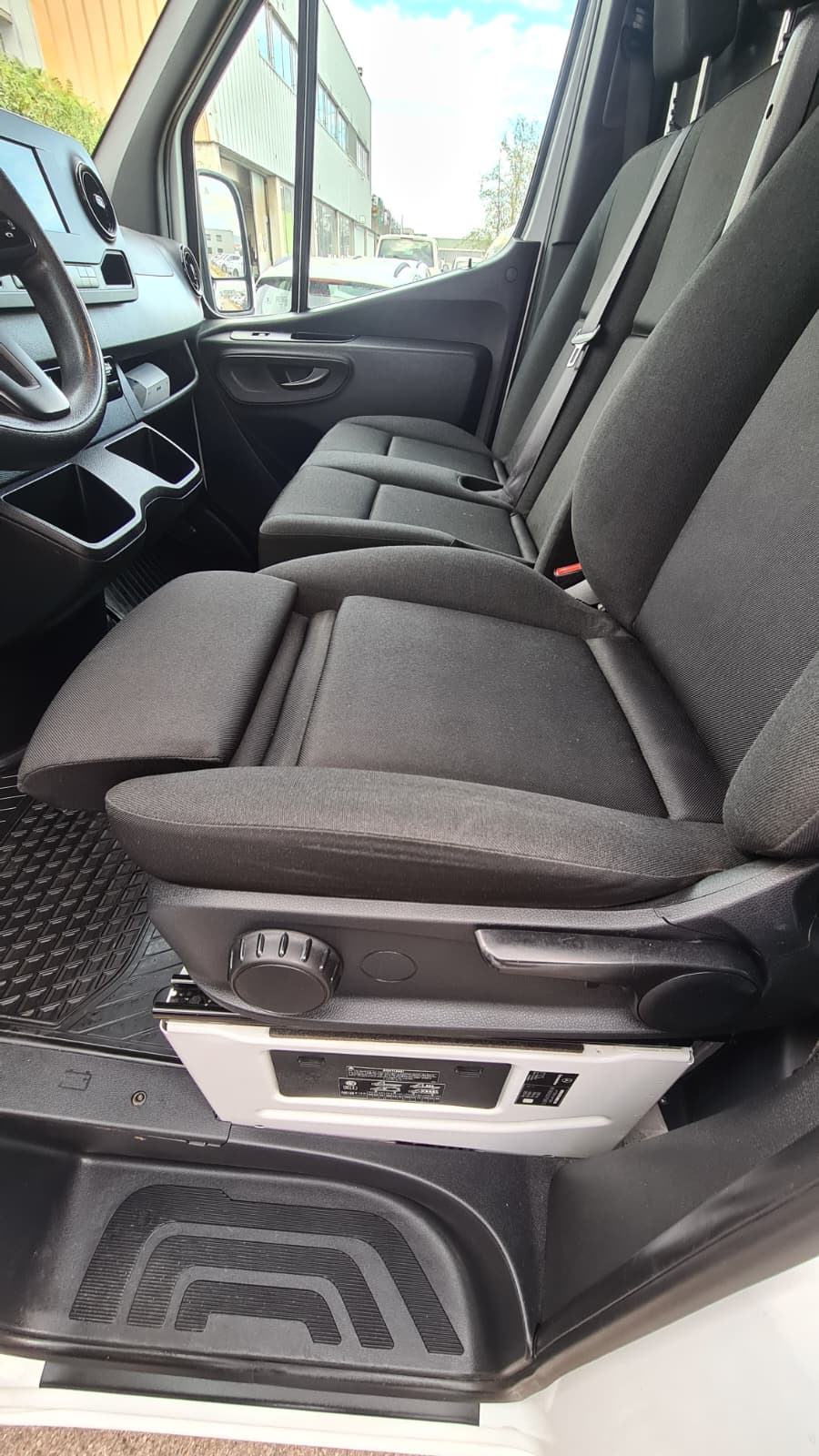 MERCEDES-BENZ Sprinter 316 CDI Standard 7G-TRONIC ** Gr-Navi ** RF-Kamera ** Anh-Kupplung ** Nutz.-730kg ** Sortimo ** LTZ MFK 05.11.2025 **-image-19