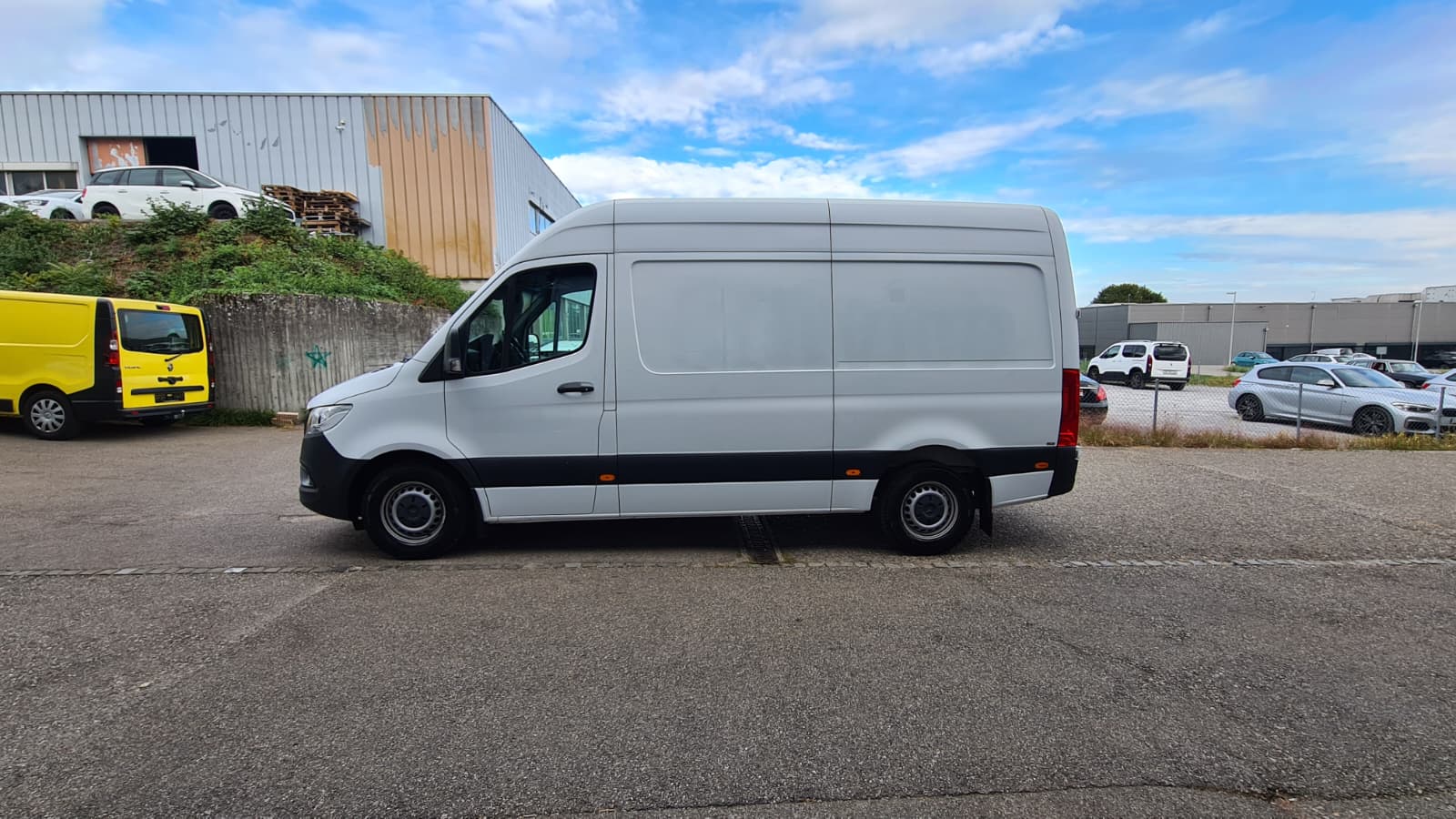 MERCEDES-BENZ Sprinter 316 CDI Standard 7G-TRONIC ** Gr-Navi ** RF-Kamera ** Anh-Kupplung ** Nutz.-730kg ** Sortimo ** LTZ MFK 05.11.2025 **-image-6