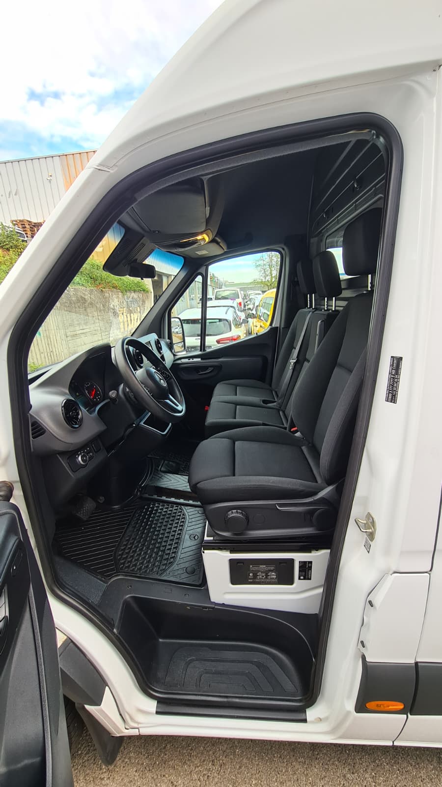 MERCEDES-BENZ Sprinter 316 CDI Standard 7G-TRONIC ** Gr-Navi ** RF-Kamera ** Anh-Kupplung ** Nutz.-730kg ** Sortimo ** LTZ MFK 05.11.2025 **-image-18