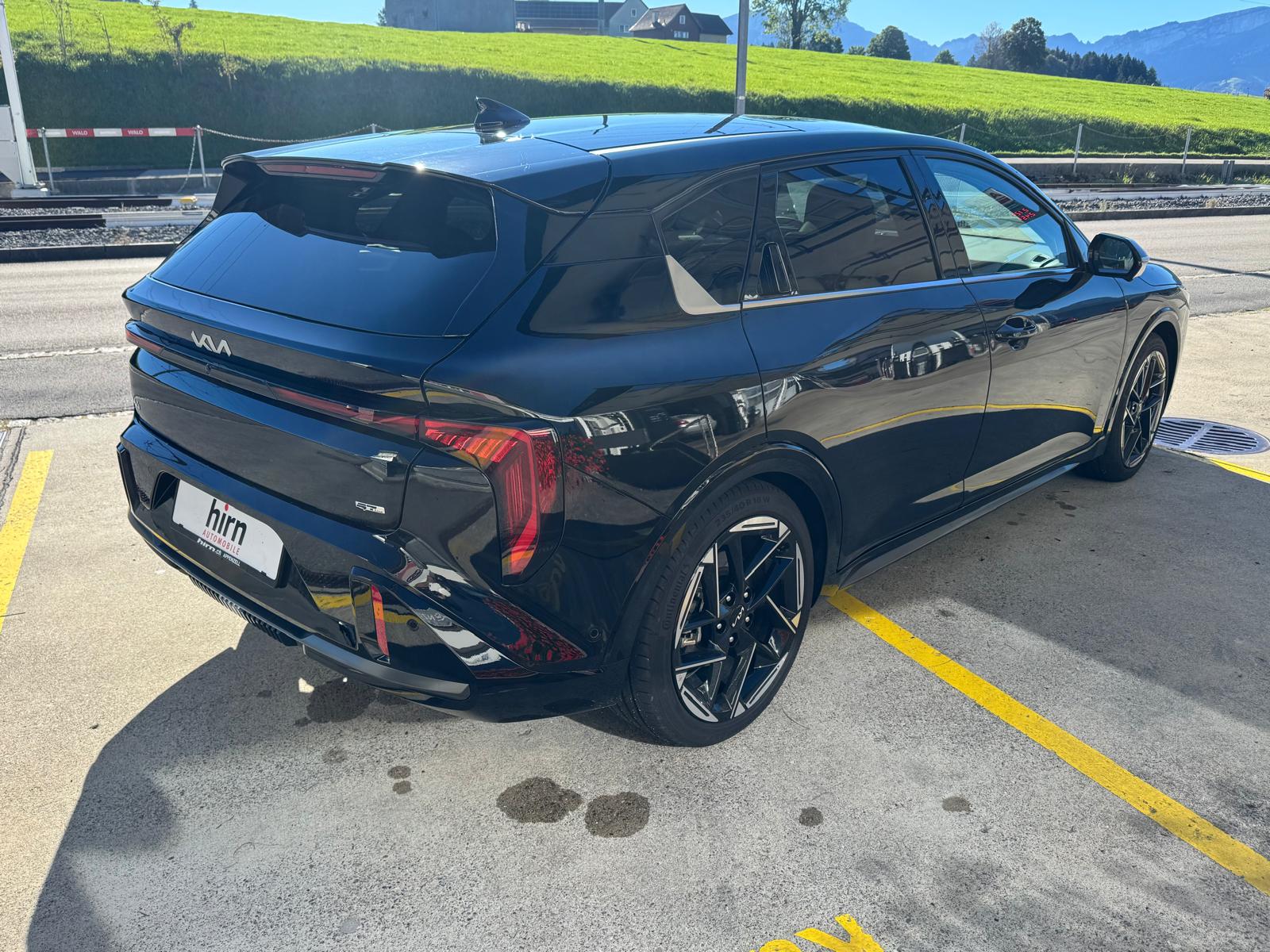 KIA K4 1.6 T-GDi GT-Line-image-2