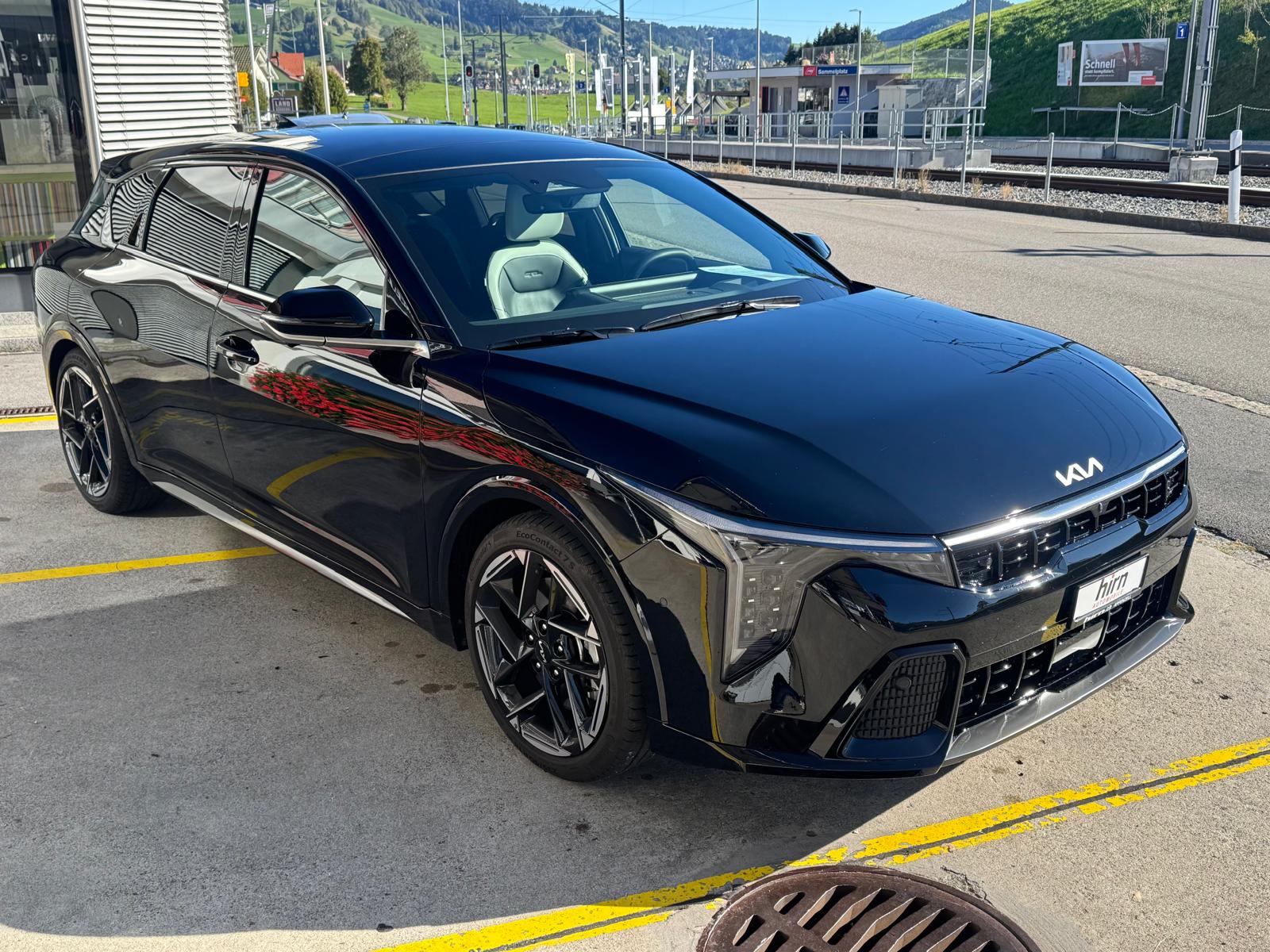 KIA K4 1.6 T-GDi GT-Line-image-1