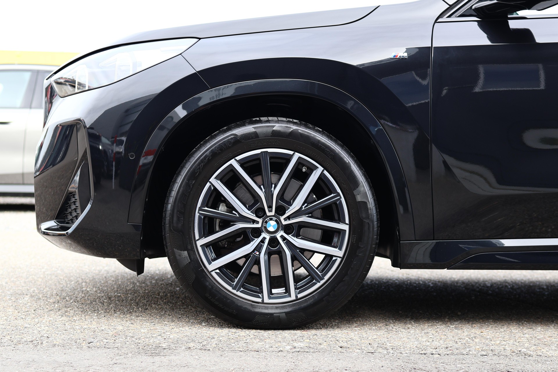 BMW X1 xDrive 23d 48V M Sport * Panoramadach * Harman/Kardon * Elektr. Sitze * 360° Kamera * AHK *-image-10