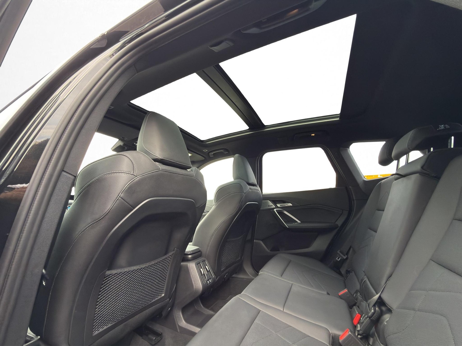BMW X1 xDrive 23d 48V M Sport * Panoramadach * Harman/Kardon * Elektr. Sitze * 360° Kamera * AHK *-image-27
