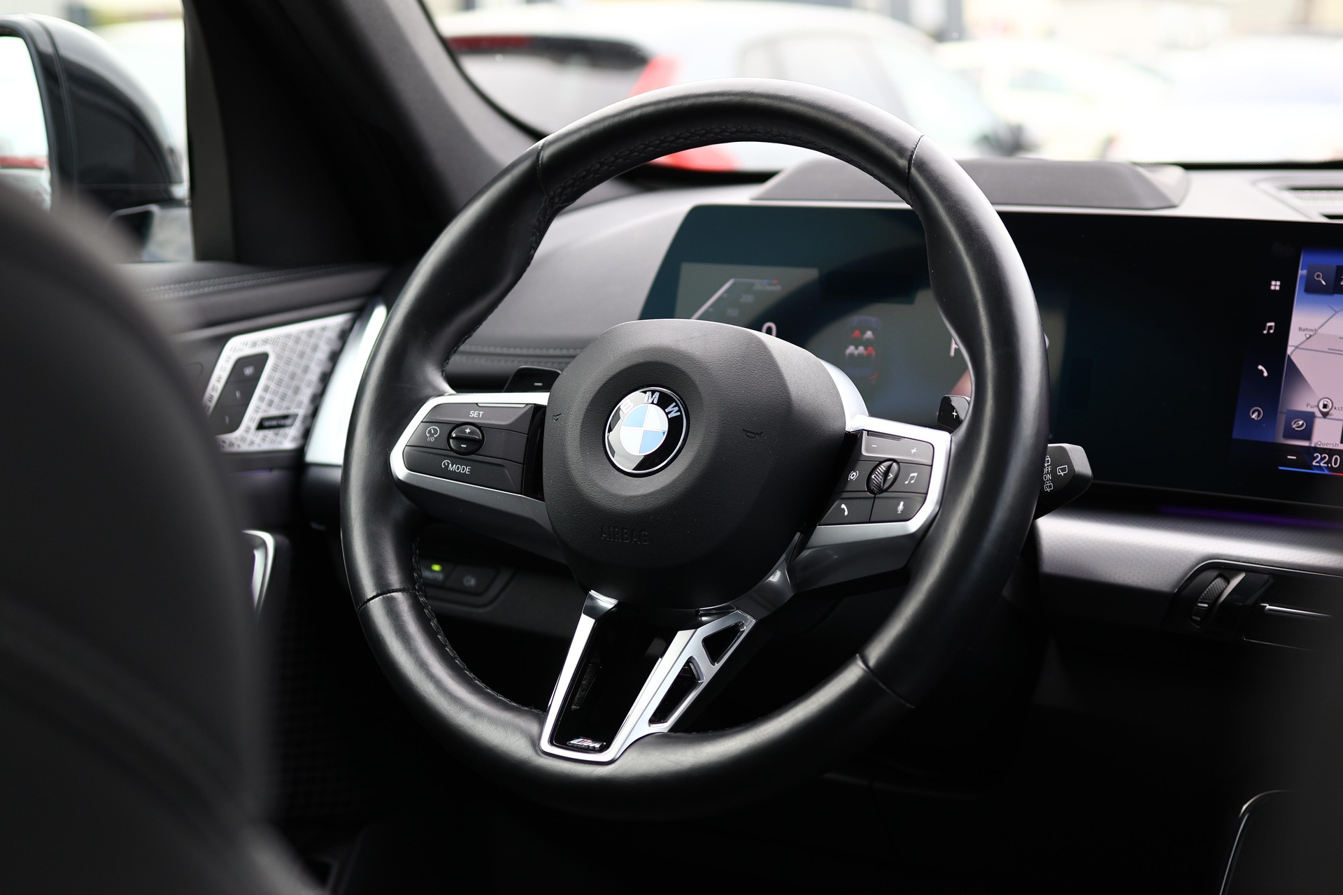 BMW X1 xDrive 23d 48V M Sport * Panoramadach * Harman/Kardon * Elektr. Sitze * 360° Kamera * AHK *-image-20