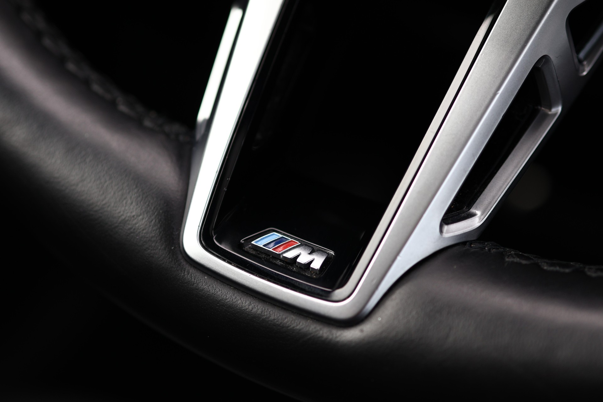 BMW X1 xDrive 23d 48V M Sport * Panoramadach * Harman/Kardon * Elektr. Sitze * 360° Kamera * AHK *-image-21