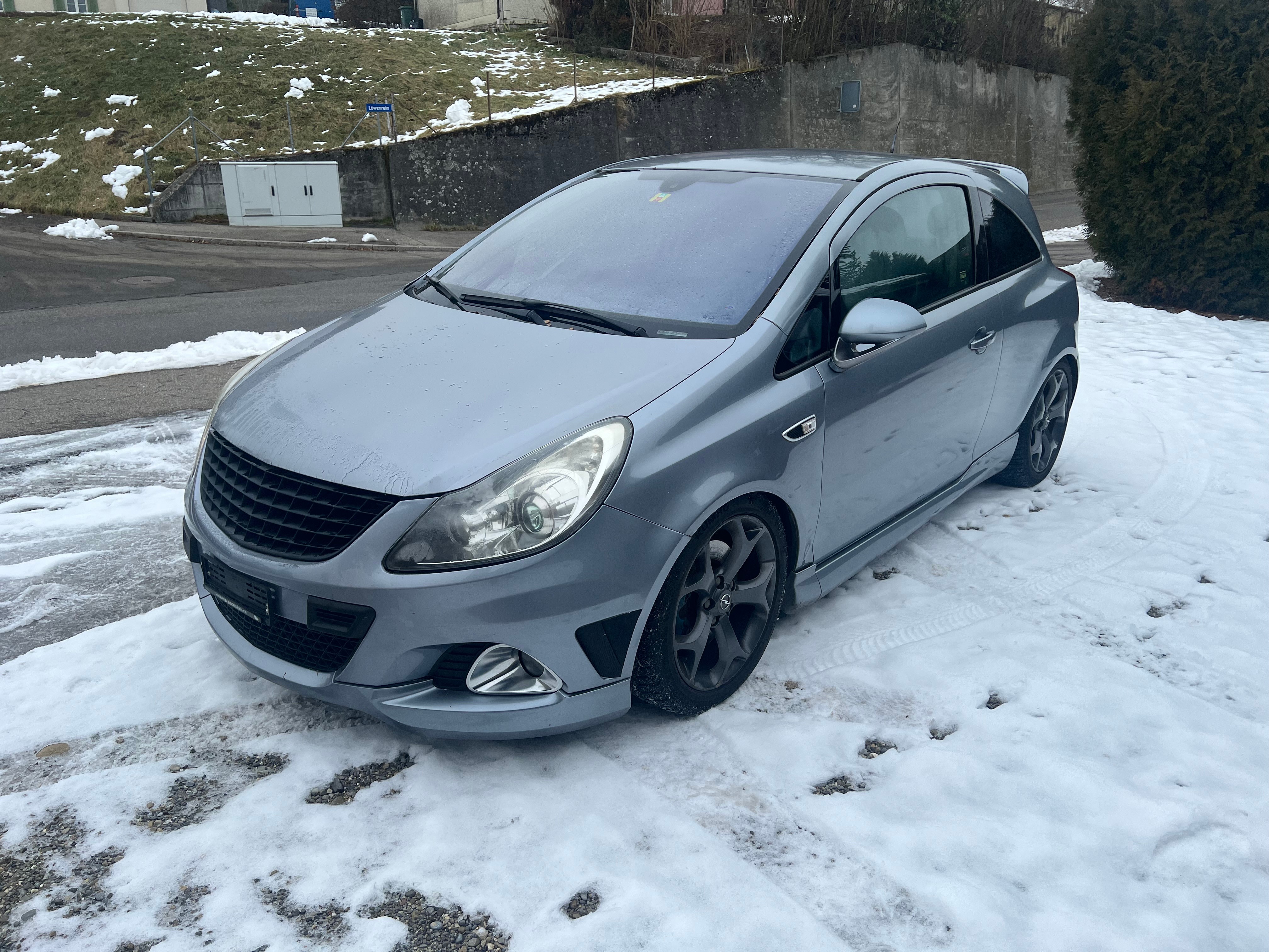 Car photo
